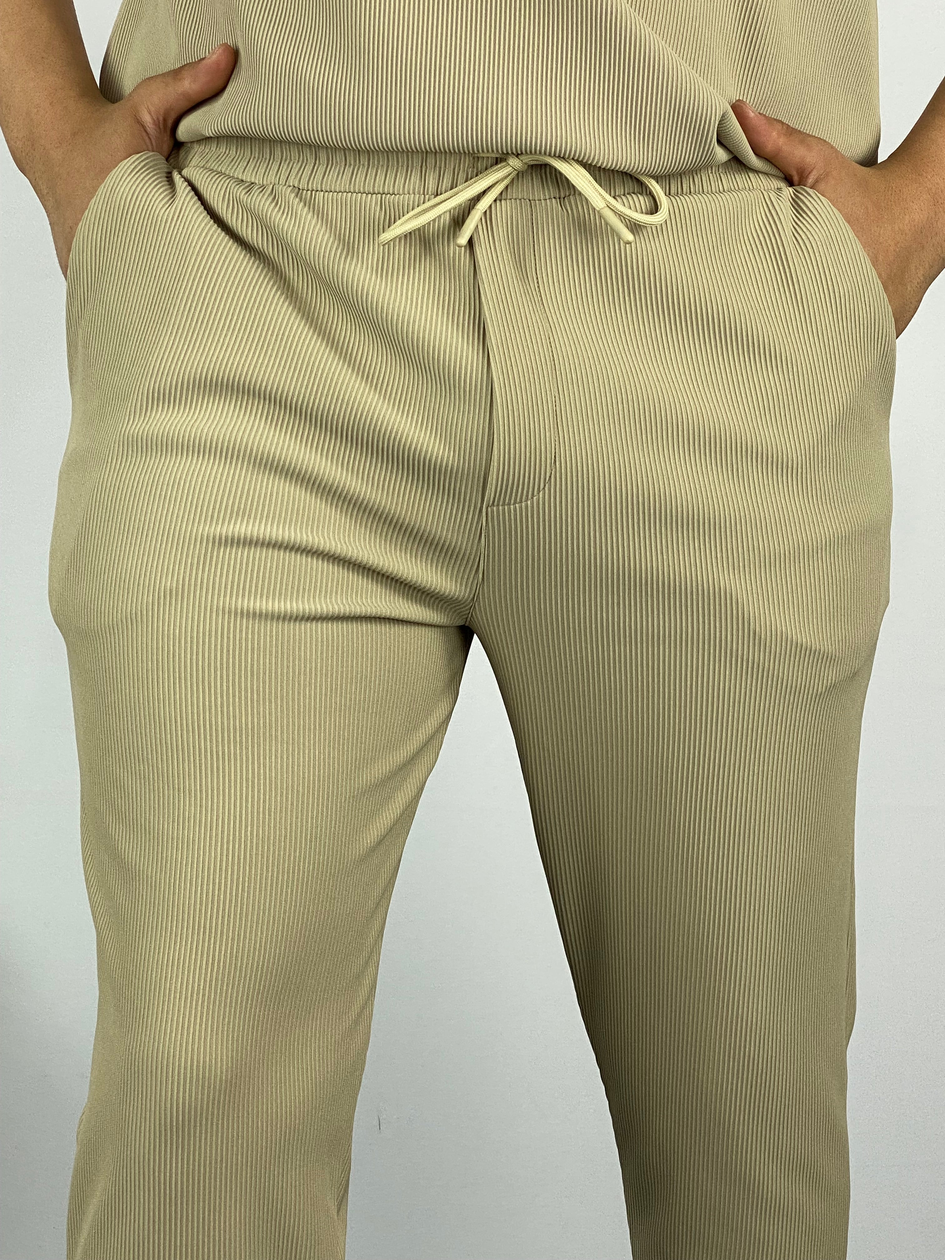 FİTİLLİ BOYFRİEND KALIP BEJ PANTOLON